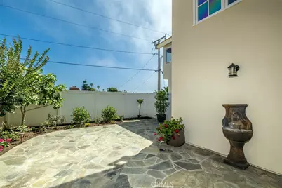 332 Holmwood Drive, Newport Beach, CA 92663 - Photo 49