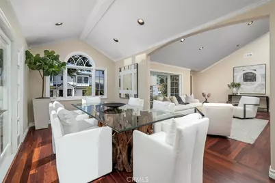 332 Holmwood Drive, Newport Beach, CA 92663 - Photo 15