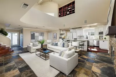 332 Holmwood Drive, Newport Beach, CA 92663 - Photo 23