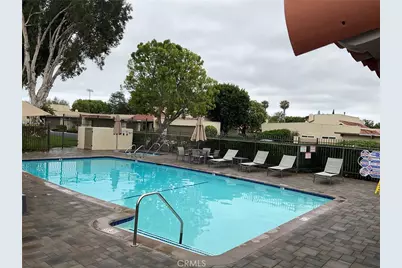 2307 Eastbluff, Newport Beach, CA 92660 - Photo 11