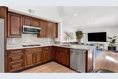 24946 Ravenswood, Lake Forest, CA 92630 - Photo 11