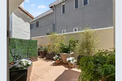 300 S Bay Front, Newport Beach, CA 92662 - Photo 17
