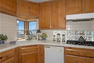 300 S Bay Front, Newport Beach, CA 92662 - Photo 11
