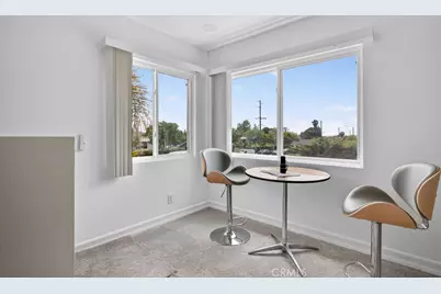 1010 W 19th, Costa Mesa, CA 92627 - Photo 11