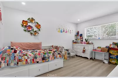 1010 W 19th, Costa Mesa, CA 92627 - Photo 11