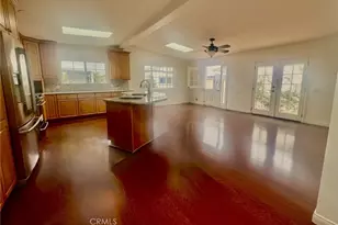 121 Yorktown, Newport Beach, CA 92660 - Photo 5