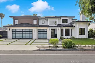 1312 Dover Dr, Newport Beach, CA 92660 - Photo 1