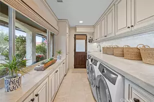 1511 Santiago Dr, Newport Beach, CA 92660 - Photo 17