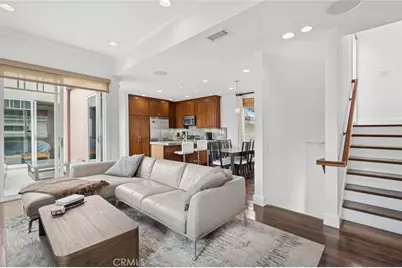 417 1/2 Poinsettia Avenue, Corona del Mar, CA 92625 - Photo 11