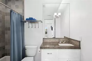 417 1/2 Poinsettia Ave, Corona del Mar, CA 92625 - Photo 25