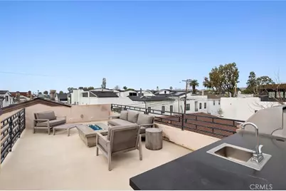 417 1/2 Poinsettia Avenue, Corona del Mar, CA 92625 - Photo 17
