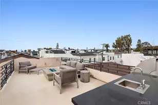 417 1/2 Poinsettia Ave, Corona del Mar, CA 92625 - Photo 17