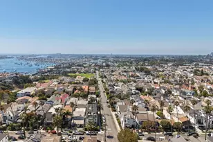 419 Goldenrod Ave, Corona del Mar, CA 92625 - Photo 23