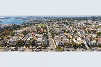 419 Goldenrod Avenue, Corona del Mar, CA 92625 - Photo 23