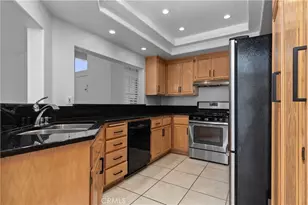 8211 Mainsail Dr, Huntington Beach, CA 92646 - Photo 3