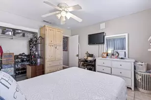 4605 W Flight Ave, Santa Ana, CA 92704 - Photo 17