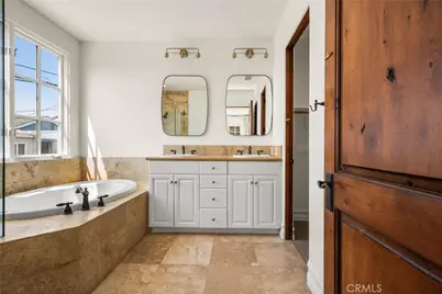407 Goldenrod Avenue #B, Corona del Mar, CA 92625 - Photo 31