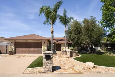 13831 Loretta, Tustin, CA 92780 - Photo 3