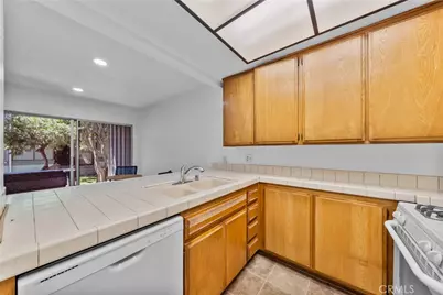 16932 Pacific Coast Highway #102, Huntington Beach, CA 92649 - Photo 7