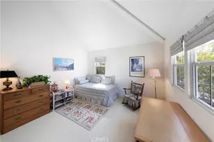 8 Longbourn Aisle, Irvine, CA 92603 - Photo 25