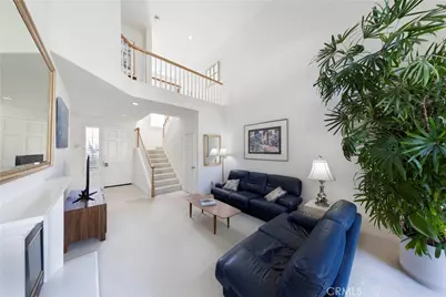 8 Longbourn Aisle, Irvine, CA 92603 - Photo 5