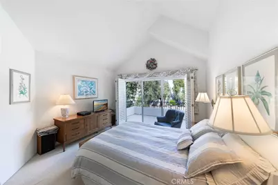 8 Longbourn Aisle, Irvine, CA 92603 - Photo 27