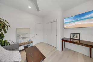 17961 Conch Ln, Huntington Beach, CA 92646 - Photo 13
