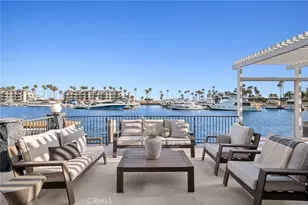17033 Edgewater Ln, Huntington Beach, CA 92649 - Photo 23