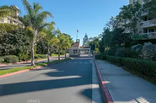 8182 Mainsail, Huntington Beach, CA 92646 - Photo 15