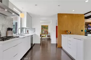 2000 Nautilus Ln, Newport Beach, CA 92660 - Photo 19