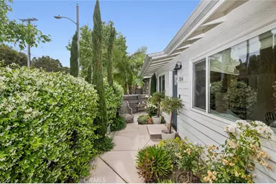 782 W 18th Street, Costa Mesa, CA 92627 - Photo 15