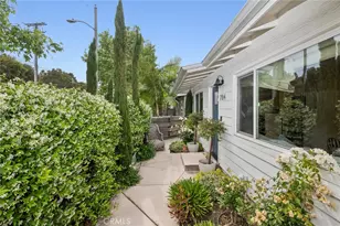 782 W 18th St, Costa Mesa, CA 92627 - Photo 15