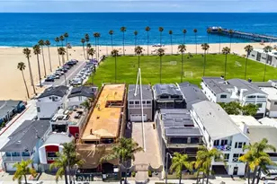 920 E Oceanfront, Newport Beach, CA 92661 - Photo 3