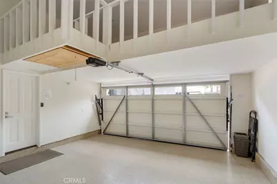 920 E Oceanfront, Newport Beach, CA 92661 - Photo 29