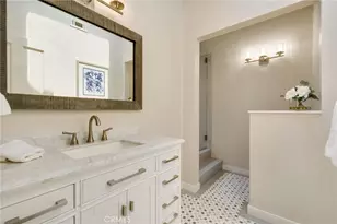920 E Oceanfront, Newport Beach, CA 92661 - Photo 27