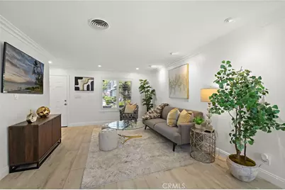 115 Morristown, Costa Mesa, CA 92626 - Photo 7