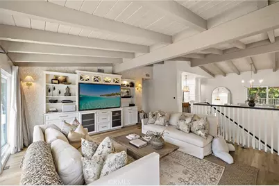 362 Vista Madera, Newport Beach, CA 92660 - Photo 3