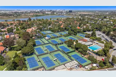 362 Vista Madera, Newport Beach, CA 92660 - Photo 33