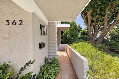 362 Vista Madera, Newport Beach, CA 92660 - Photo 11