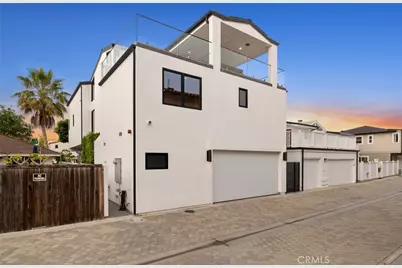 1717 E Ocean Boulevard, Newport Beach, CA 92661 - Photo 41