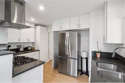 782 W 18th Street, Costa Mesa, CA 92627 - Photo 11