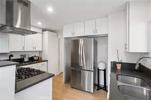 782 W 18th St, Costa Mesa, CA 92627 - Photo 11