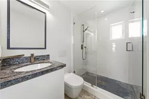 419 E Balboa, Newport Beach, CA 92661 - Photo 19
