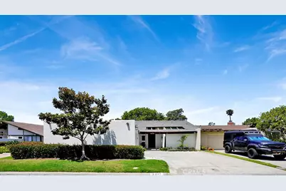 2211 Fortuna, Newport Beach, CA 92660 - Photo 25