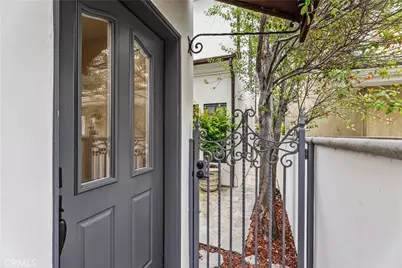 707 Larkspur Avenue, Corona del Mar, CA 92625 - Photo 17