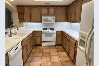2684 Pala Mesa Court, Costa Mesa, CA 92627 - Photo 11