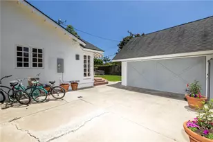415 Walnut, Costa Mesa, CA 92627 - Photo 39