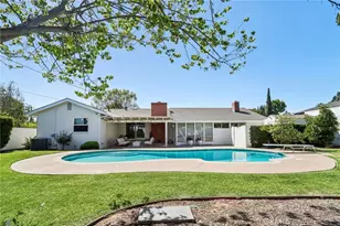 12772 Elizabeth Way, Tustin, CA 92780 - Photo 17
