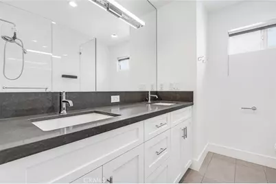 222 Old Newport Boulevard, Newport Beach, CA 92663 - Photo 17