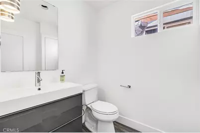 222 Old Newport Boulevard, Newport Beach, CA 92663 - Photo 11